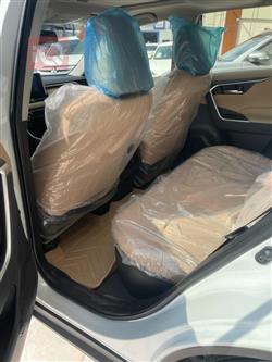 تۆیۆتا ڕاڤ 4